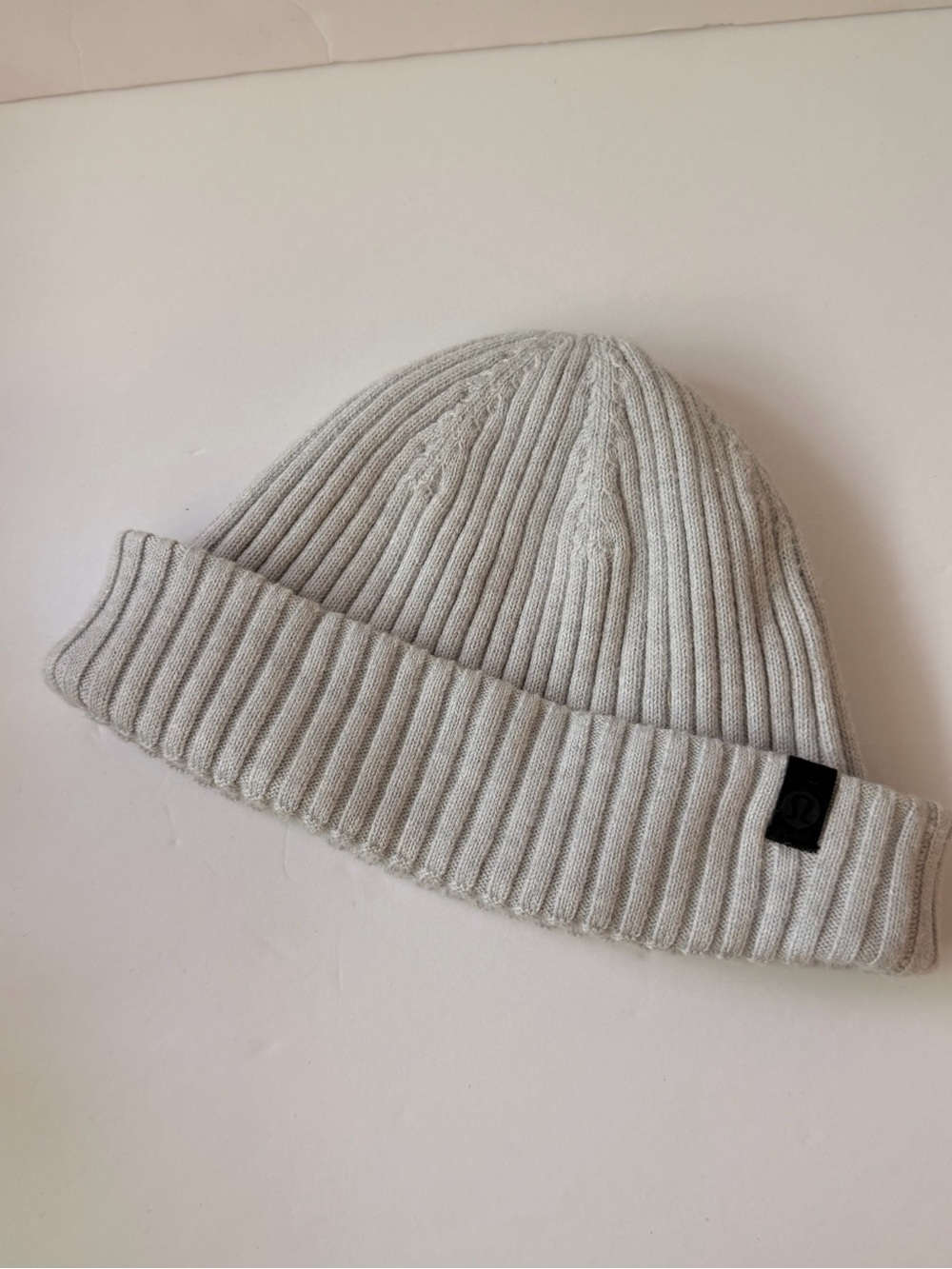 Lululemon Ribbed Fold-Over Knit Beanie - Light Gray